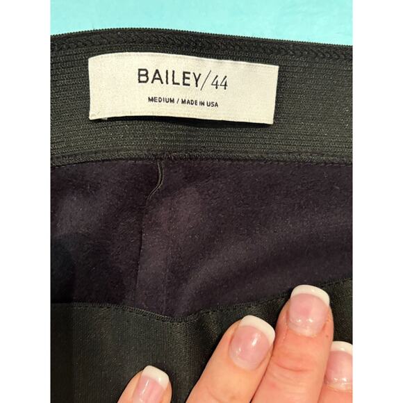 Bailey 44 Vegan leather pants, crop flare, black, size Medium 8-10 MSRP $299 - Picture 3 of 6